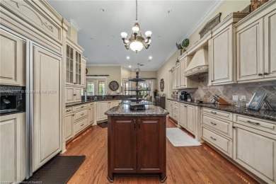 Welcome to this stunning executive golf home located in the on Country Club of Sebring in Florida - for sale on GolfHomes.com, golf home, golf lot