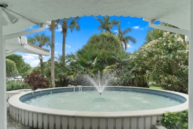 Gorgeous One-bedroom, one and half bath Pied-a-Terre warm, cozy on Palm Beach Par-3 Golf Course in Florida - for sale on GolfHomes.com, golf home, golf lot