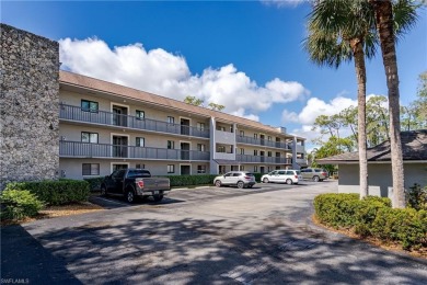 Peaceful, well maintained, furnished and updated two bedroom on Royal Palm Golf Club in Florida - for sale on GolfHomes.com, golf home, golf lot