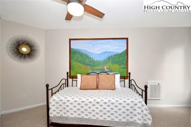 Sought after TOP FLOOR 2 bedroom Skyleaf condo with LONG RANGE on Sugar Mountain Golf Course in North Carolina - for sale on GolfHomes.com, golf home, golf lot