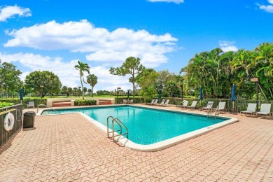 Best deal in The Glens. Beautiful two bedroom condo at the Glens on The Country Club At Boca Raton in Florida - for sale on GolfHomes.com, golf home, golf lot
