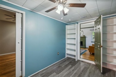 !MOTIVATED SELLER! Make us an offer on this Darling 1944 on Stevens Park Golf Course in Texas - for sale on GolfHomes.com, golf home, golf lot