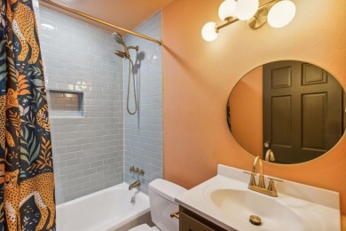 !MOTIVATED SELLER! Make us an offer on this Darling 1944 on Stevens Park Golf Course in Texas - for sale on GolfHomes.com, golf home, golf lot
