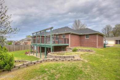 Beautiful 4 bedroom, 3 bath brick home in the heart of Monett on Windmill Ridge Golf Course in Missouri - for sale on GolfHomes.com, golf home, golf lot