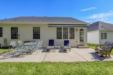 Beautifully maintained with a 4 month young roof! This Stratton on Westlake Golf and Country Club in New Jersey - for sale on GolfHomes.com, golf home, golf lot