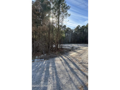 This homesite is a rare opportunity to build your dream home in on Chowan Golf and Country Club in North Carolina - for sale on GolfHomes.com, golf home, golf lot