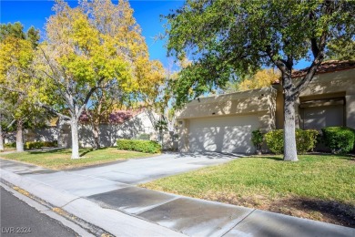 Stunningly updated 2-bedroom, 2-bathroom Carlsbad model townhome on Palm Valley Golf Course in Nevada - for sale on GolfHomes.com, golf home, golf lot