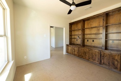 Beautifully updated home in the sought-after Comanche Trace golf on The Club At Comanche Trace in Texas - for sale on GolfHomes.com, golf home, golf lot