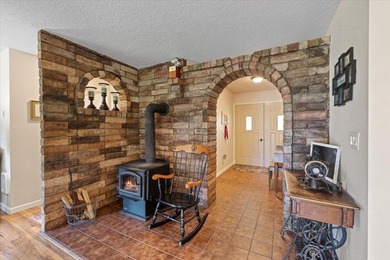 Welcome to the beautiful Chewelah Golf Course! This 2 bedroom on Chewelah Golf and Country Club - Chewelah 1 in Washington - for sale on GolfHomes.com, golf home, golf lot