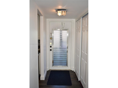 Great price reduction on a ready to enjoy condo in Phase 3! on Sunrise Lakes Phase III in Florida - for sale on GolfHomes.com, golf home, golf lot