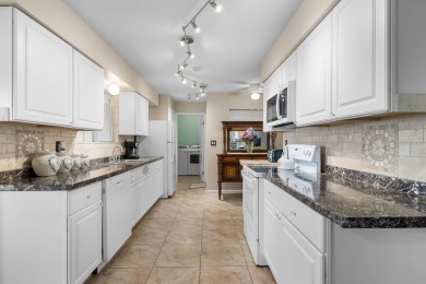 NO HOA** GENERATOR HOOKUP**  This well maintained 2-bedroom on North Lakes Golf Course in Florida - for sale on GolfHomes.com, golf home, golf lot