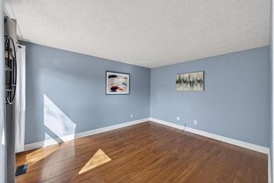 Nestled in the desirable Houndslake neighborhood, this inviting on Houndslake Country Club in South Carolina - for sale on GolfHomes.com, golf home, golf lot