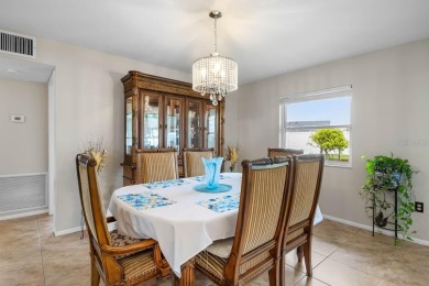 NO HOA** GENERATOR HOOKUP**  This well maintained 2-bedroom on North Lakes Golf Course in Florida - for sale on GolfHomes.com, golf home, golf lot