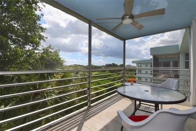 Top-Floor Gem Priced to Sell!
This partially updated top-floor on Oaks Country Club in Florida - for sale on GolfHomes.com, golf home, golf lot