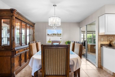 NO HOA** GENERATOR HOOKUP**  This well maintained 2-bedroom on North Lakes Golf Course in Florida - for sale on GolfHomes.com, golf home, golf lot