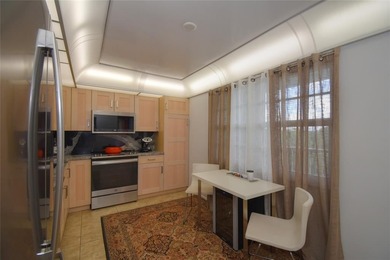 Top-Floor Gem Priced to Sell!
This partially updated top-floor on Oaks Country Club in Florida - for sale on GolfHomes.com, golf home, golf lot