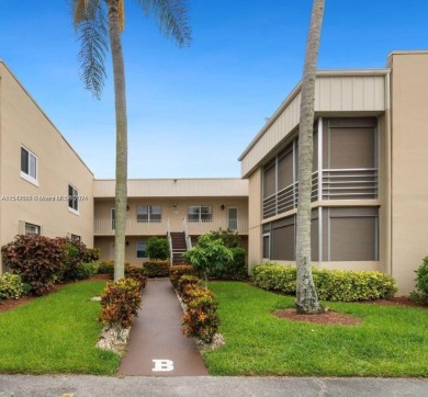 NICE 1st FLOOR 2BEDS/2BTHR CONDO IN DESIRABLE KINGS POINT 55+ on Kings Point Golf -Flanders Way in Florida - for sale on GolfHomes.com, golf home, golf lot