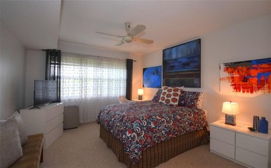Top-Floor Gem Priced to Sell!
This partially updated top-floor on Oaks Country Club in Florida - for sale on GolfHomes.com, golf home, golf lot