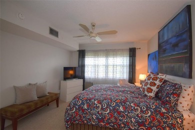 Top-Floor Gem Priced to Sell!
This partially updated top-floor on Oaks Country Club in Florida - for sale on GolfHomes.com, golf home, golf lot