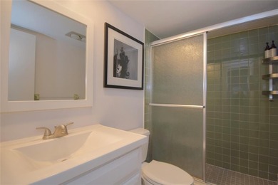 Top-Floor Gem Priced to Sell!
This partially updated top-floor on Oaks Country Club in Florida - for sale on GolfHomes.com, golf home, golf lot