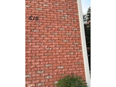 Charming 2BR/2BA  Brick  townhome in the Beautiful Black Creek on Black Creek Club in Tennessee - for sale on GolfHomes.com, golf home, golf lot