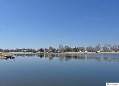 Jill Bobenhouse Tesar, M: , jilltbob,   - This rare level on Bay Hills Golf Club in Nebraska - for sale on GolfHomes.com, golf home, golf lot