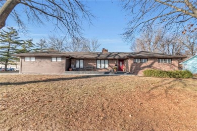 **Charming Ranch Home with Modern Updates and Prime Location**  
 on Cameron Memorial Golf Course in Missouri - for sale on GolfHomes.com, golf home, golf lot