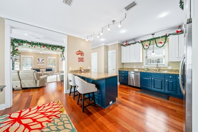 Beautiful home located in the highly sought after community of on Holiday Golf Club in Florida - for sale on GolfHomes.com, golf home, golf lot