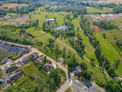 Live the Golf Course Lifestyle!Have you ever dreamed of living on Illinois Valley Golf Course in Oregon - for sale on GolfHomes.com, golf home, golf lot