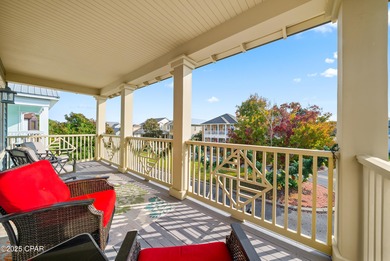 Beautiful home located in the highly sought after community of on Holiday Golf Club in Florida - for sale on GolfHomes.com, golf home, golf lot