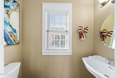 Beautiful home located in the highly sought after community of on Holiday Golf Club in Florida - for sale on GolfHomes.com, golf home, golf lot