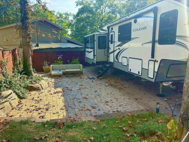 Both 9181 and 9183 Cherokee Trail are included in this on Lake Tansi Village Country Club in Tennessee - for sale on GolfHomes.com, golf home, golf lot