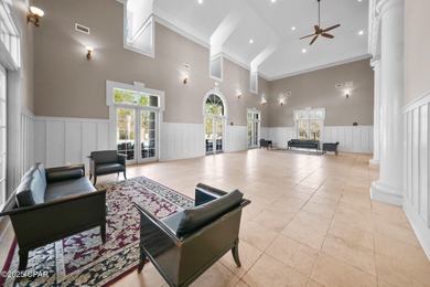 Beautiful home located in the highly sought after community of on Holiday Golf Club in Florida - for sale on GolfHomes.com, golf home, golf lot