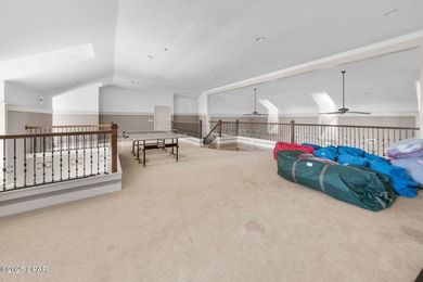 Beautiful home located in the highly sought after community of on Holiday Golf Club in Florida - for sale on GolfHomes.com, golf home, golf lot