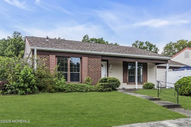 Be prepared to be ''wowed''!! Beautifully renovated 2 bedroom on Leisure Village West Assoc. in New Jersey - for sale on GolfHomes.com, golf home, golf lot