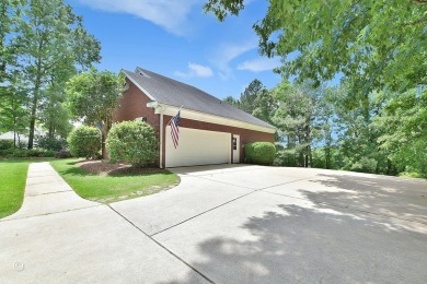 Welcome to this beautifully designed 4-bedroom, 4.5-bathroom on Maple Ridge Golf Club in Georgia - for sale on GolfHomes.com, golf home, golf lot