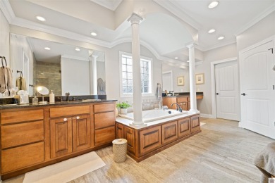 Ready for luxury living in this beautifully maintained 5-bedroom on Country Club of Paducah in Kentucky - for sale on GolfHomes.com, golf home, golf lot