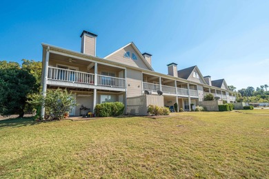 Be a part of Diamondhead with this 2/2 condo. Ground floor on Diamondhead Golf and Country Club in Arkansas - for sale on GolfHomes.com, golf home, golf lot