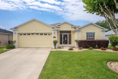 Meticulously maintained MELBOURNE model. 3 BEDROOM, 2-BATH home on Summerglen Country Club in Florida - for sale on GolfHomes.com, golf home, golf lot
