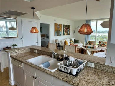 Spectacular 2BD/2BA Condo at Turnberry on the Green - Aventura's on Turnberry Isle Resort and Club in Florida - for sale on GolfHomes.com, golf home, golf lot