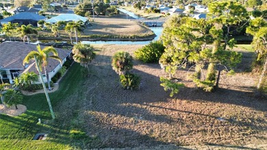 Under contract-accepting backup offers. GREAT WATERFRONT lot on Pinemoor West Golf Club in Florida - for sale on GolfHomes.com, golf home, golf lot