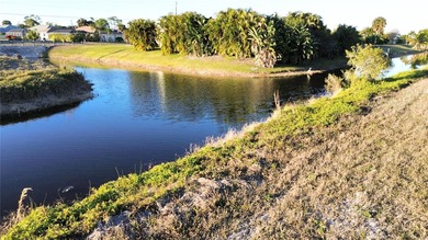 Under contract-accepting backup offers. GREAT WATERFRONT lot on Pinemoor West Golf Club in Florida - for sale on GolfHomes.com, golf home, golf lot