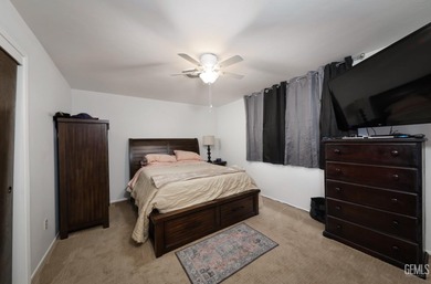 Live on the greens and experience the charm of this well-loved on Sundale Country Club in California - for sale on GolfHomes.com, golf home, golf lot