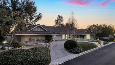 Welcome to this sprawling single-story estate located in the on Knollwood Golf Club in California - for sale on GolfHomes.com, golf home, golf lot