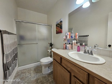 Back on the market at no-fault to seller. Welcome to Grayling on Prairie Falls Golf Club in Idaho - for sale on GolfHomes.com, golf home, golf lot