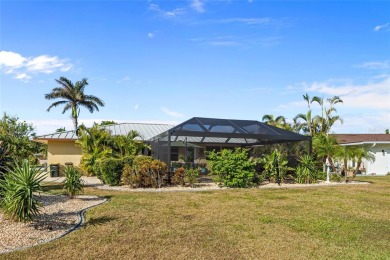 MOVE-IN-READY! This meticulously maintained 2 bedroom, 2 bath on Saint Andrews South Golf Club in Florida - for sale on GolfHomes.com, golf home, golf lot