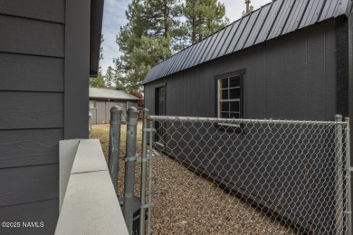 Welcome to this well-cared-for single level home perfectly on Pinewood Country Club in Arizona - for sale on GolfHomes.com, golf home, golf lot