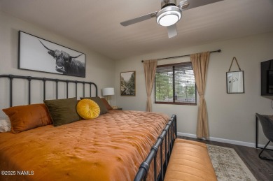 Welcome to this well-cared-for single level home perfectly on Pinewood Country Club in Arizona - for sale on GolfHomes.com, golf home, golf lot