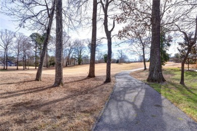 Beautifully maintained and updated golf course home in popular on Fords Colony Country Club in Virginia - for sale on GolfHomes.com, golf home, golf lot