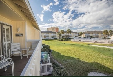 Condo in the HEART of DESTIN! This 1 bedroom 1 bath unit is on Sandpiper Cove Golf Course in Florida - for sale on GolfHomes.com, golf home, golf lot